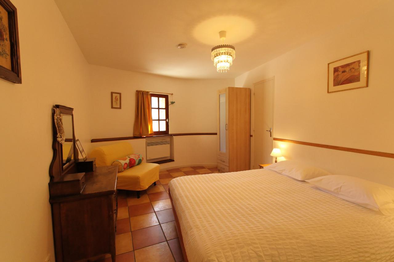 Chambre D'Hotes L'Ammonite Saint-Maurice-Navacelles Exterior photo